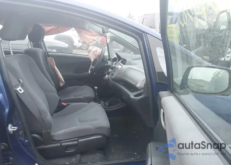 2011 Honda Fit from USA, damaged, VIN JHMGE8G38BC010032